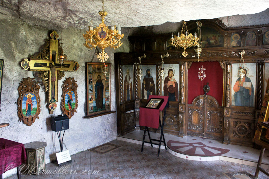 Болгария. Басарбовский скальный монастырь