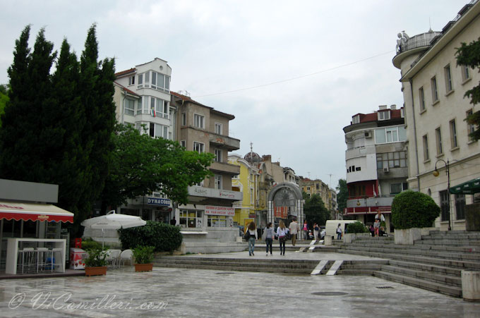 Болгария. Дождь в Бургасе