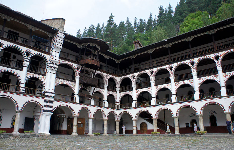 Болгария. Рильский монастырь