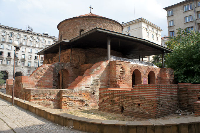 Болгария, София. Церковь Святого Георгия