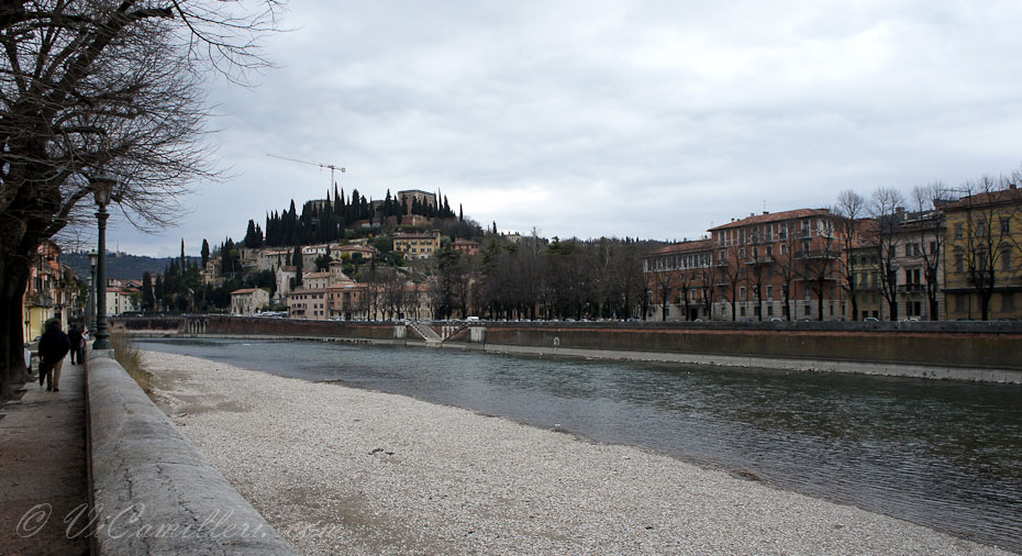 Италия. Набережная в Вероне