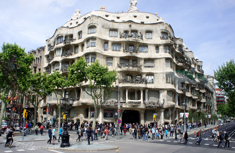 Испания. Барселона. Каса Мила (Casa Mila)