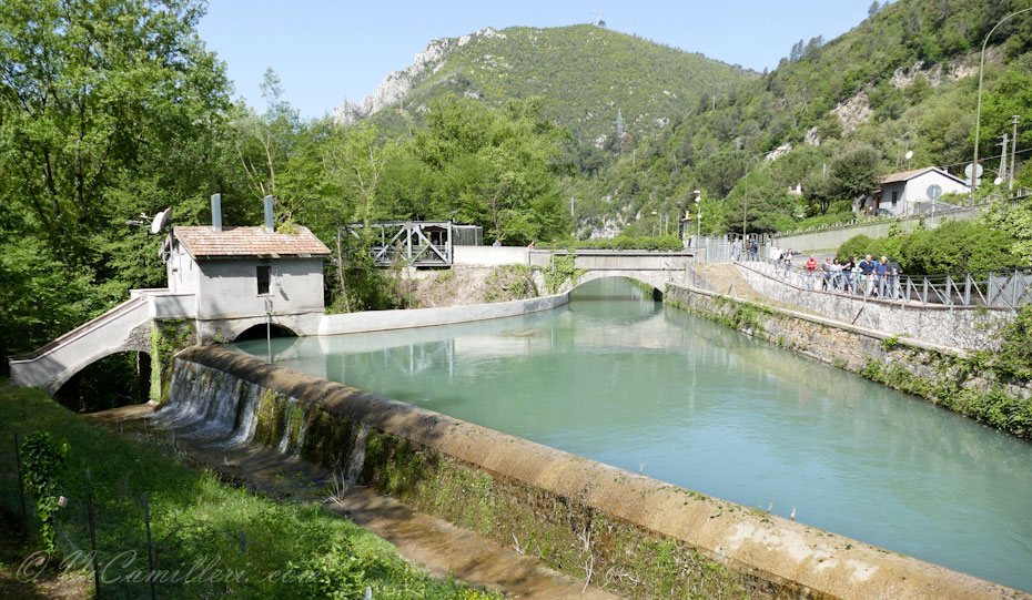 В парке Мраморного водопада