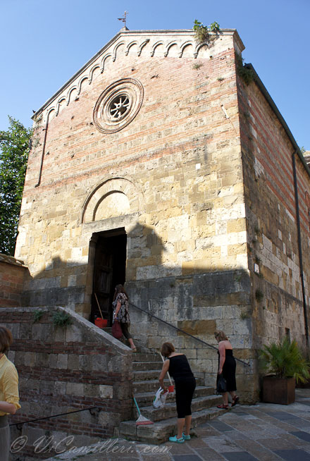 Италия, Колле-ди-Валь-д'Эльса. Chesa di Santa Maria in Canonica