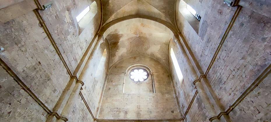 Монастырь Фоссанова (Abbazia di Fossanova)