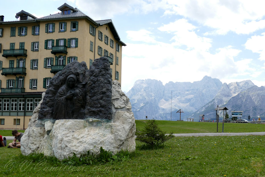 Альпийское озеро Мизурина (Lago di Misurina)