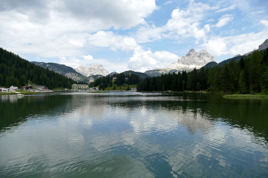 Альпийское озеро Мизурина (Lago di Misurina)