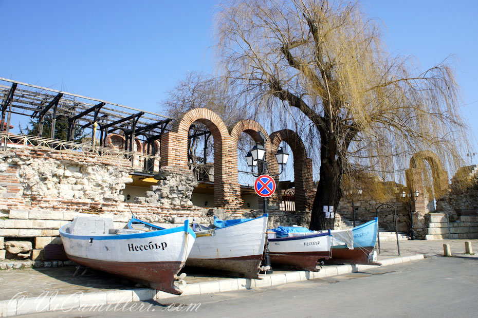 Болгария. Старый Несебр весной