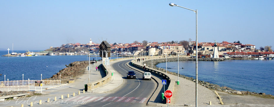 Болгария. Старый Несебр весной