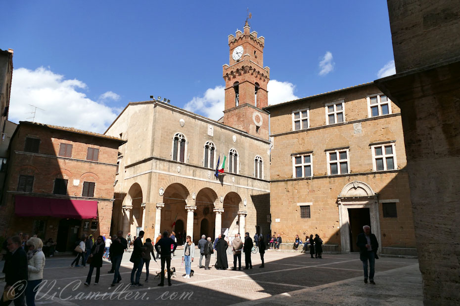 Pienza-ulici-8