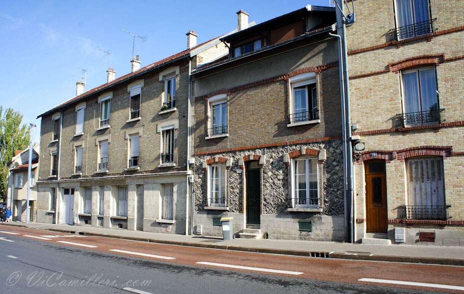 Франция. На улице Реймса