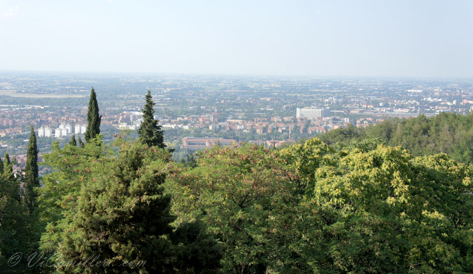 Италия. Болонья. Панорама города