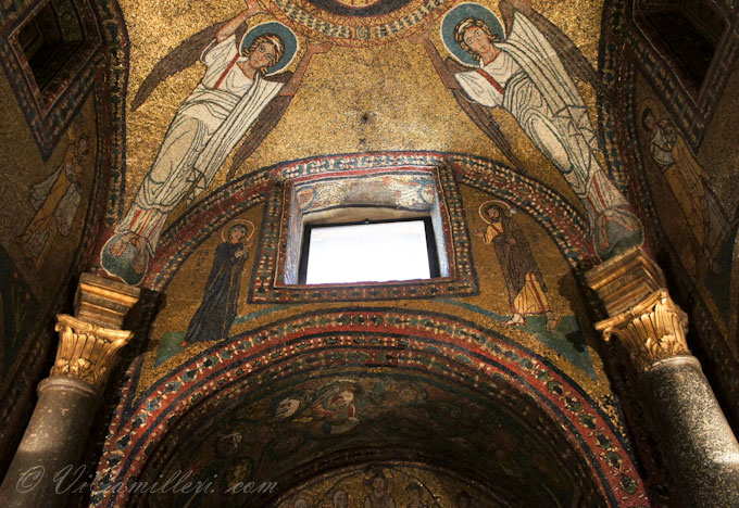 Италия, Рим. Церковь Святой Пракседы (Basilica di Santa Prassede). Капелла Святого Зенона