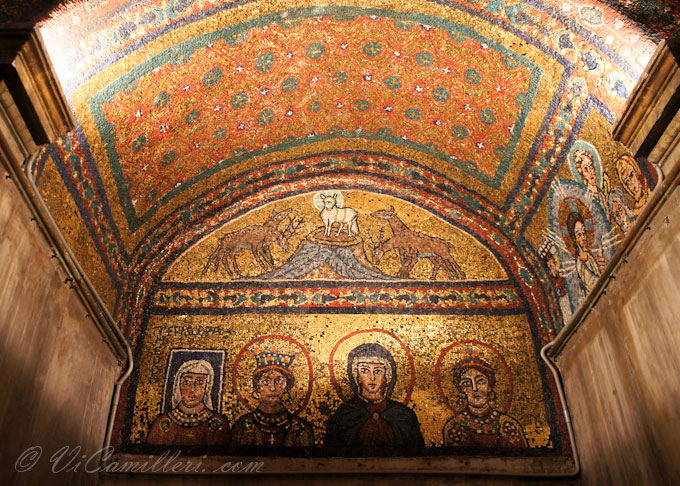 Италия, Рим. Церковь Святой Пракседы (Basilica di Santa Prassede). Капелла Святого Зенона