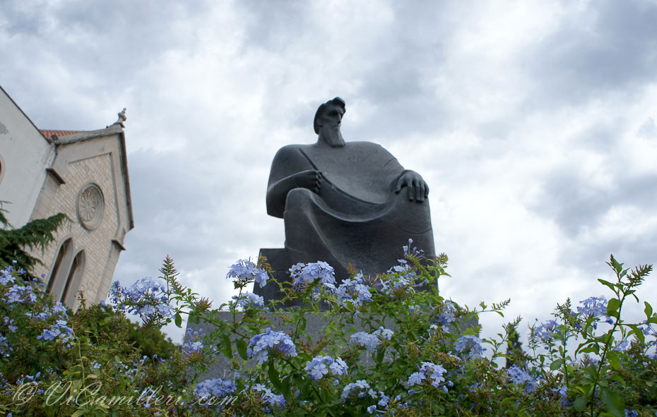 Хорватия, Шибеник. Памятник