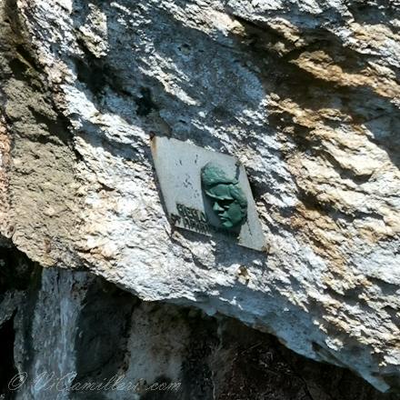 Болгария. Скалы в Тюленово